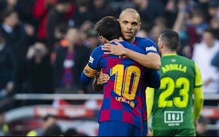 Tân binh đặc biệt của Barca có nguy cơ phải ra đi ngay trong hè tới