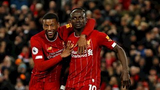Liverpool cân bằng kỷ lục của Man City sau trận thắng West Ham