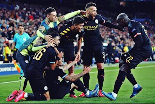 Ngược dòng ngay tại Bernabeu: Man City vượt khó