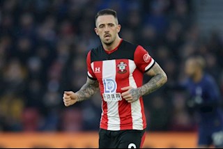 “MU nên mua Raul Jimenez hoặc Danny Ings thay vì Ighalo”