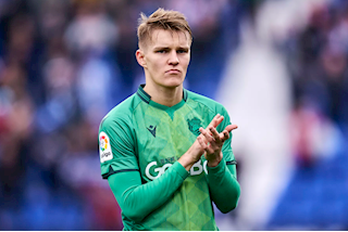 Tài năng trẻ quyết không trở về Real