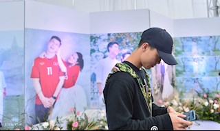 ẢNH: Đám cưới Duy Mạnh chuẩn bị sẵn nước rửa tay khô cho khách mời