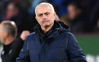 Cựu sao Tottenham dự báo cuộc tái thiết khổng lồ chờ Mourinho