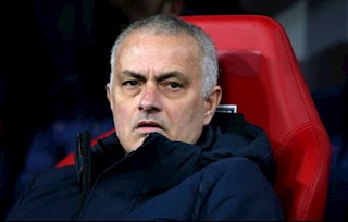 Mourinho phát biểu bất ngờ sau trận thua Leipzig