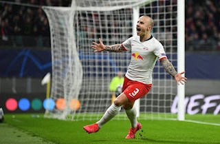 Barca nhắm sao chạy cánh bị Man City ghẻ lạnh