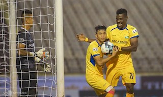 HLV SLNA nói gì về màn trở lại ấn tượng của Văn Đức?