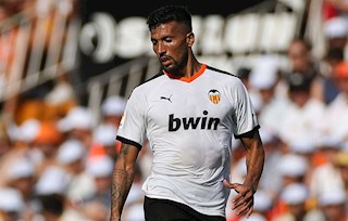 5 cầu thủ La Liga dương tính Covid-19, đều của 1 CLB