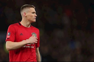 McTominay nhận cảnh báo sau hợp đồng mới ký với MU