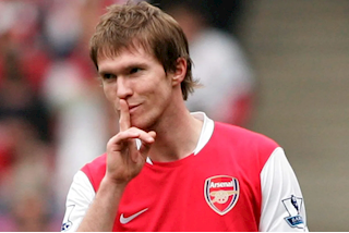 Huyền thoại Arsenal gây sốc: “Lo ngại Corona? Ở đây chúng tôi không làm thế”