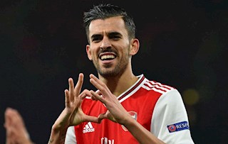 Covid-19 không ngăn được tình cảm của Arsenal với Ceballos