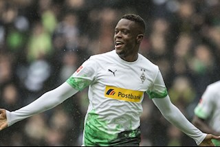 Điểm tin bóng đá tối 22/10: MU tranh máy quét Thụy Sĩ với Chelsea