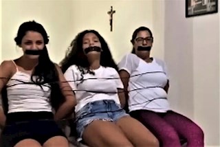 Cầu thủ trẻ hứng đủ gạch đá sau trò nghịch dại