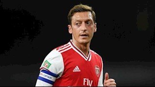 Người đại diện lên tiếng về tương lai Mesut Ozil