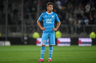 Tottenham và hàng xóm tranh mua tiền vệ của Marseille