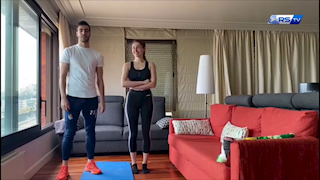 Sao La Liga luyện thể lực cùng bạn gái xinh đẹp