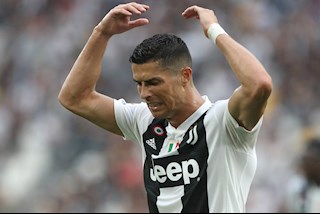 Ngày này năm xưa: Sự nghiệp của Ronaldo lật sang một trang mới