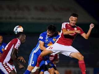 HLV Vũ Hồng Việt nói gì sau trận thua ngày khai màn V-League 2020?