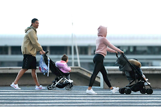 Vì một bức ảnh, Ronaldo bị chửi bới không ra gì