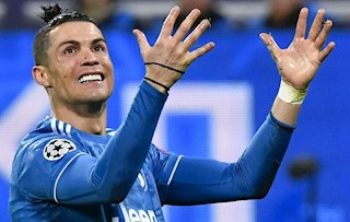 Đồng đội tiết lộ lý do khiến Ronaldo thường thi đấu ích kỷ