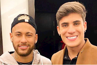 Ramos: Từ fan cuồng Neymar trở thành… cha dượng