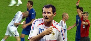 Zidane bị đồng đội từ mặt vì cú thiết đầu công oan nghiệt