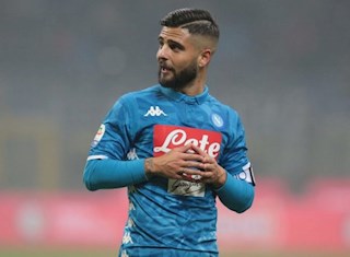 Napoli suy yếu, Insigne vẫn không muốn ra đi