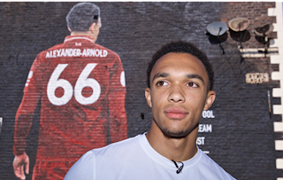 Số 66 mà siêu hậu vệ cánh Liverpool đang mang xuất phát từ đâu?