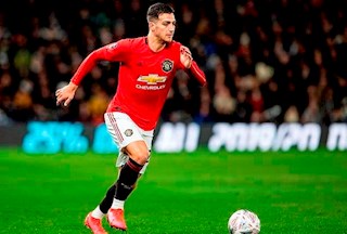 MU lên kế hoạch thanh lý hậu vệ trẻ hay nhất châu Âu