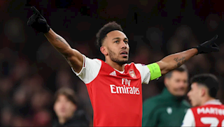 Cha Aubameyang báo tin cực vui cho Arsenal