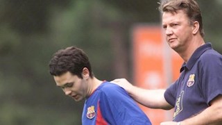 Andres Iniesta hết lời cảm ơn thảm họa của MU
