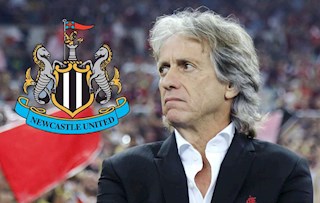 “Thiếu gia” Premier League tính bổ nhiệm HLV từng nhiễm virus corona