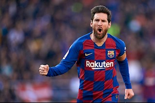 Vì sao Messi chỉ thích… “đi bộ gãi mông” lúc đầu trận đấu?