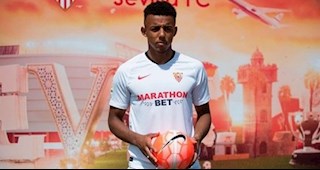 Barca nhắm sao Sevilla để nâng cấp cánh trái