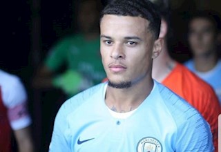 Sao trẻ chỉ ra tấm gương sáng tại Man City
