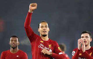 Van Dijk cưu mang đội bóng cũ trong mùa dịch Covid-19