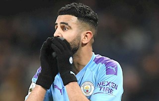 Vì một ngôi sao lấy mất chỗ, Mahrez không thể tới Liverpool