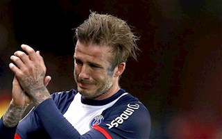 Ngày này năm xưa: Tròn 7 năm siêu sao David Beckham nghẹn ngào chia tay sân cỏ