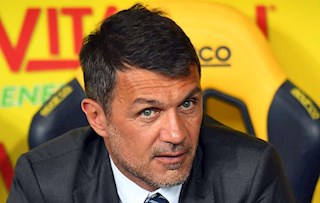 Paolo Maldini bất ngờ rời ghế lãnh đạo tại AC Milan