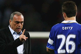 Bại tướng của Sir Alex 2008 tự hào cú trượt ngã của Terry