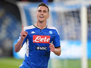 Juventus nhắm sát thủ của Napoli thay Higuain