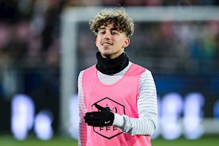 Arsenal bất lực nhìn sao tuổi teen rơi vào tay đối thủ làng nhàng