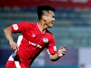 VIDEO: Pha bỏ lỡ khó tin của cầu thủ từng dự World Cup tại cúp quốc gia 2020