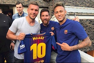 Arsenal khiến Messi bẽ mặt trên mạng xã hội