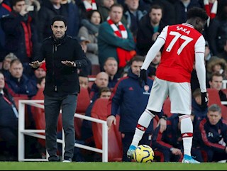 Arsenal sẽ giữ chân thành công sao trẻ Bukayo Saka