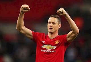 Trước đại chiến với Sevilla, Matic bất ngờ tri ân huyền thoại Jonny Evans