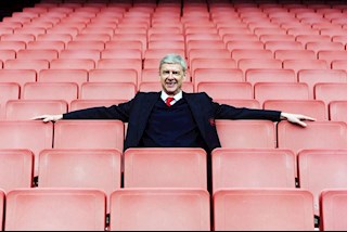 Arsenal lại phá đảo mạng xã hội bằng bài đăng cạnh khoé Sir Alex