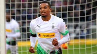 Cái tên nào vừa chạm đến cột mốc mà chỉ Messi vs Sancho làm được mùa này