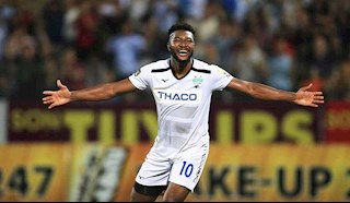 VIDEO: Chevaughn Walsh nã đại bác thắp lên hi vọng cho HAGL