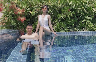 Bạn gái Huy Hùng bất ngờ gây bão MXH bằng ảnh nóng bỏng