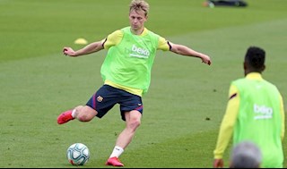 Barca nhận tin buồn về mặt lực lượng